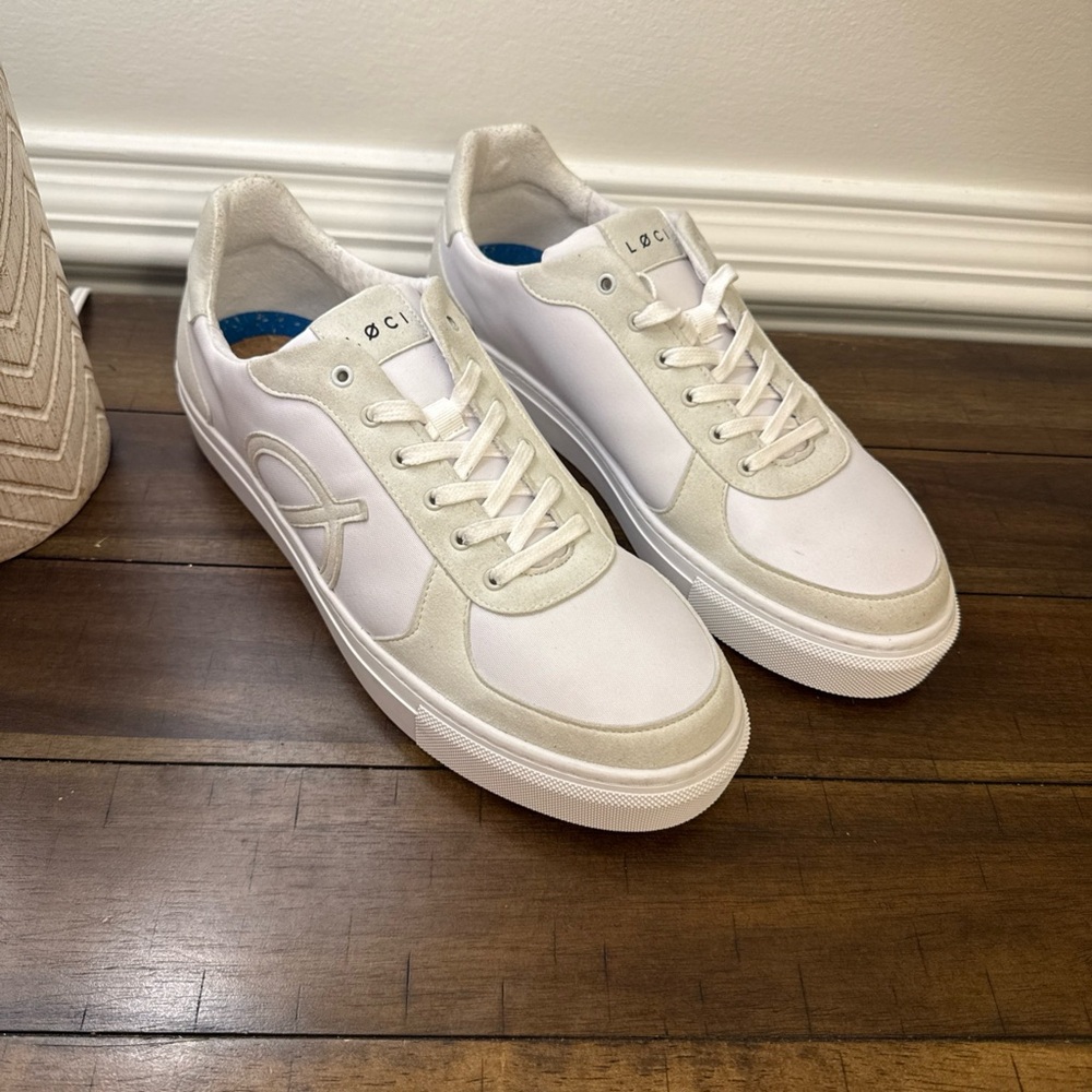 NEW LØCI Low-Top Court Sneakers size EU45 /11.5 U.S.